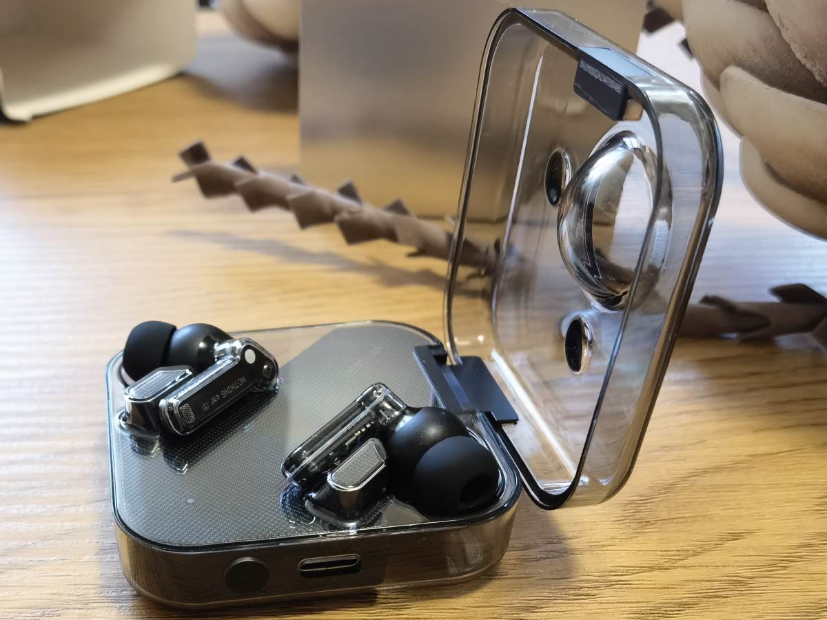  Nothing Ear1 (8).jpg - SmartLife / Marko Čavić 