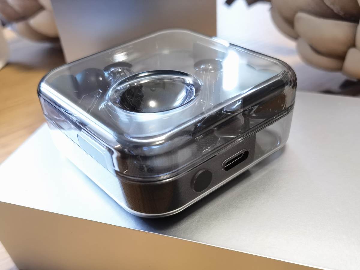 Nothing Ear1 (17).jpg - SmartLife / Marko Čavić   Nothing Ear1 (17).jpg - SmartLife / Marko Čavić