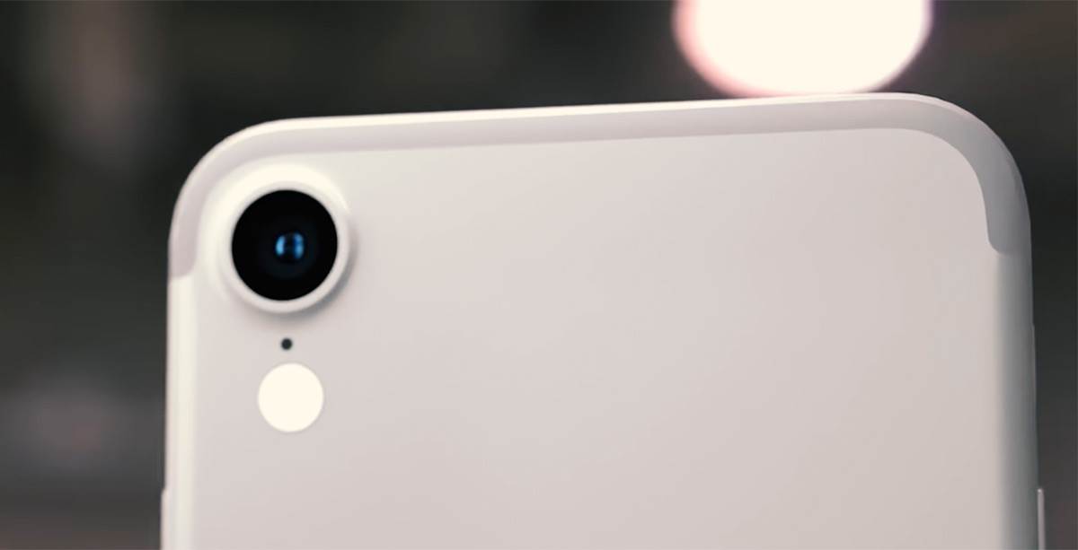 iPhone SE 3   iPhone SE 3