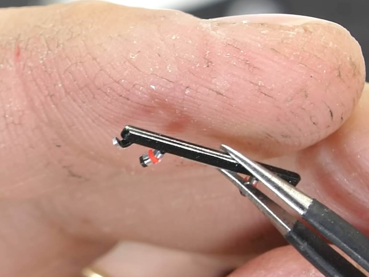  OnePlus 10 Pro pukao na JerryRigEverything testu 4.jpg - SmartLife / YouTube / JerryRigEverything 