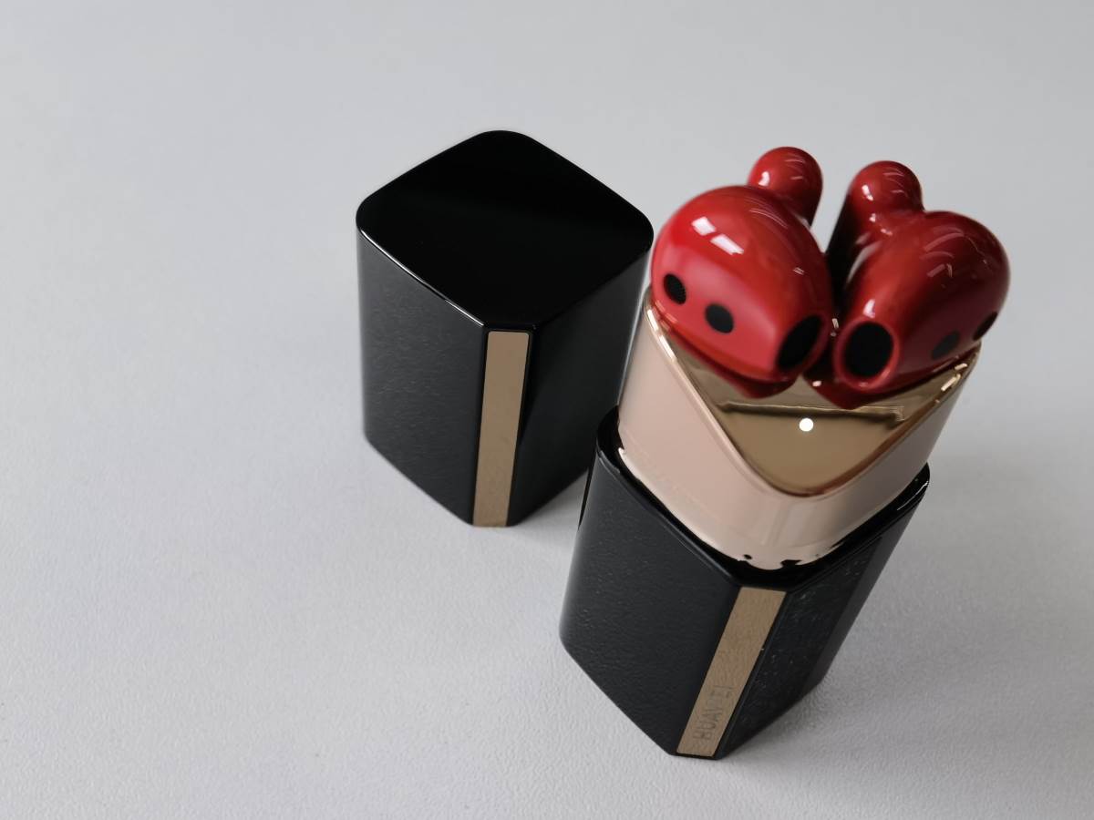  Huawei FreeBuds Lipstick (7).jpg - SmartLife / Marko Čavić 