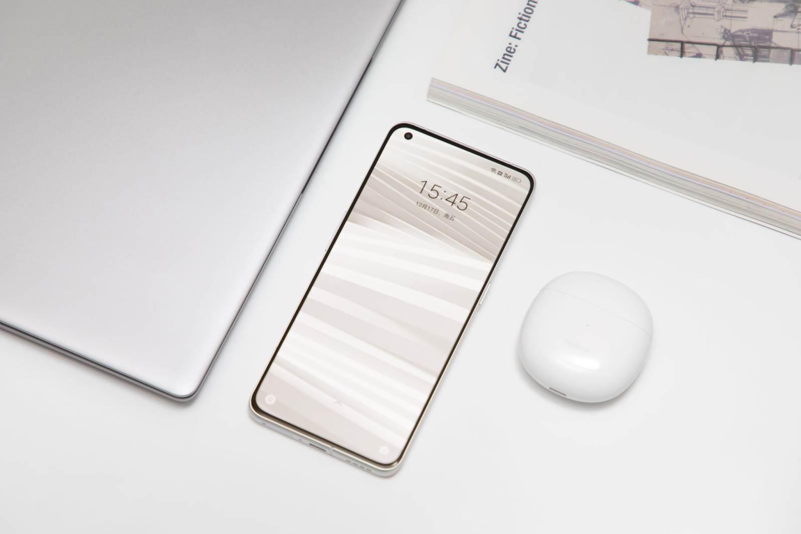 Realme GT2 Pro - SmartLife / Twitter / @UniverseIce   Realme GT2 Pro - SmartLife / Twitter / @UniverseIce