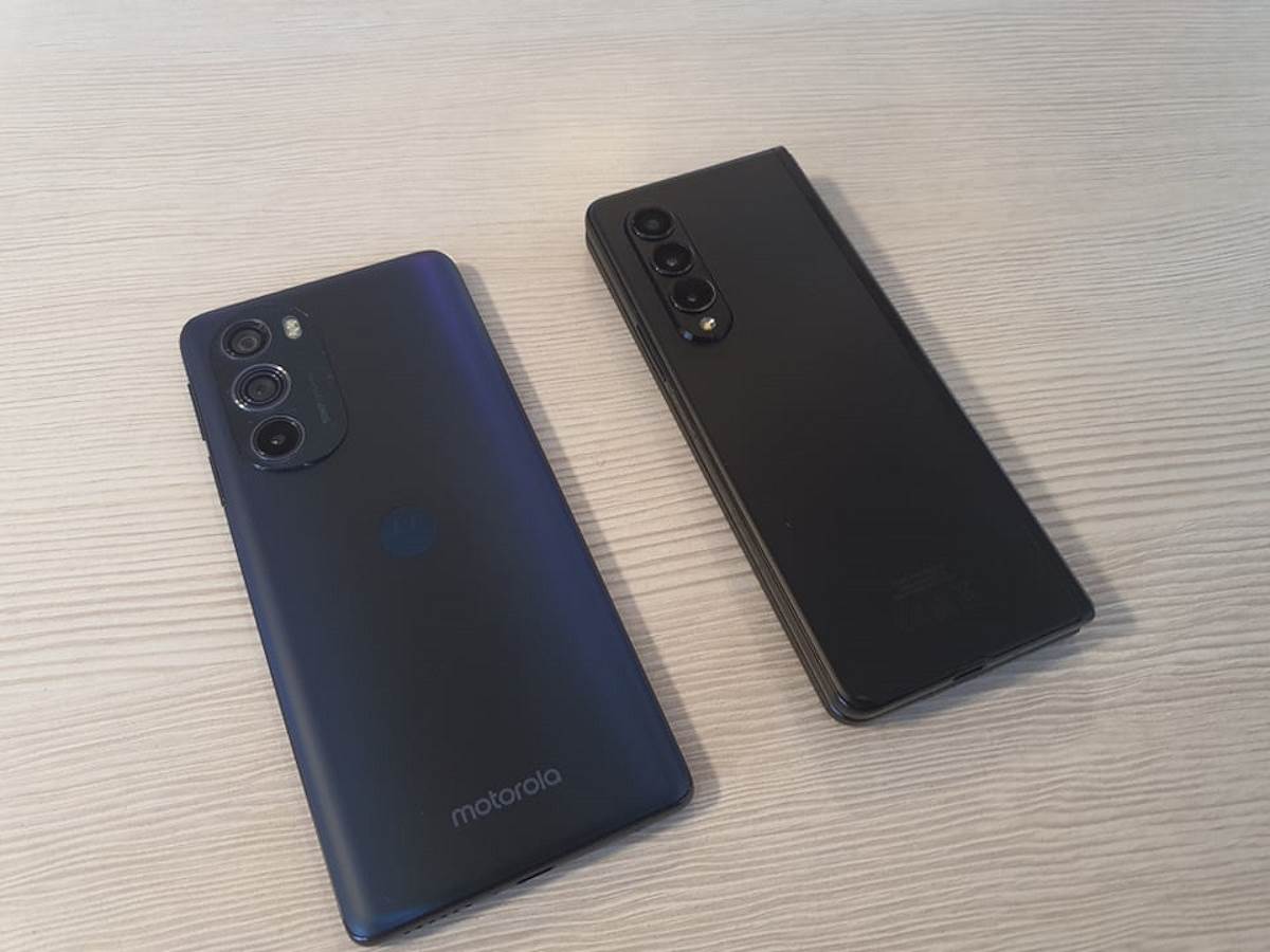  Motorola Edge 30 Pro (10).jpg 