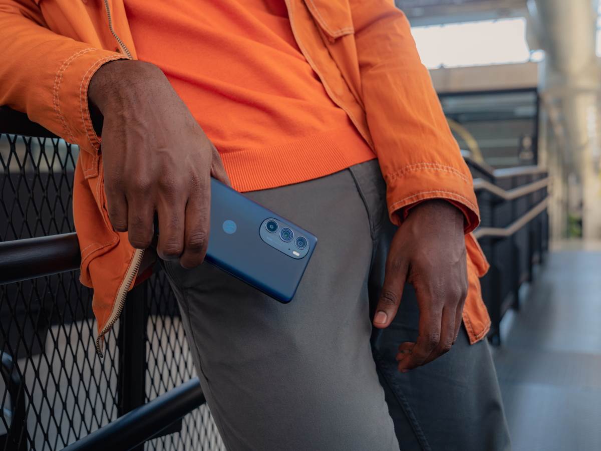  Motorola Edge 30 Pro (32).jpg - SmartLife / Motorola 