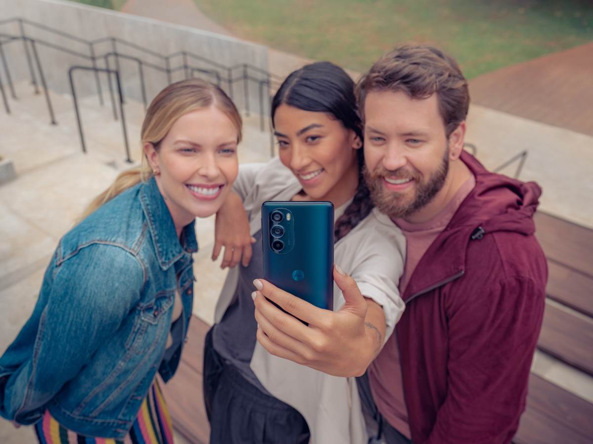 Motorola Edge 30 Pro (50).jpg - SmartLife / Motorola   Motorola Edge 30 Pro (50).jpg - SmartLife / Motorola