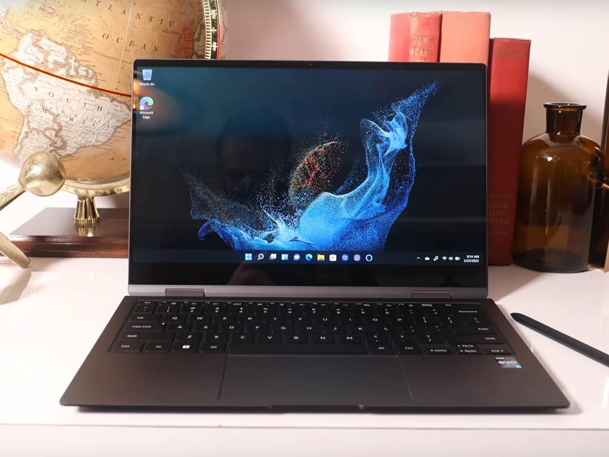  Samsung Galaxy Book 2 Pro - Smart Life/ @CNET 