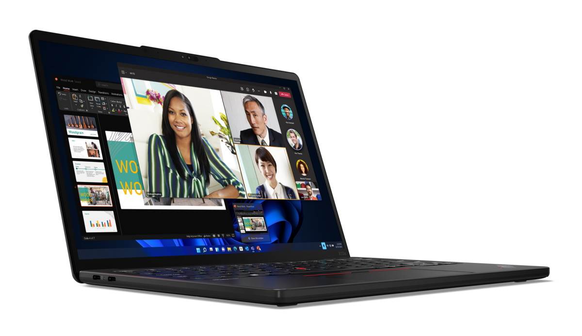  03_ThinkPad_X13s_Eagle_Hero_Front_Facing_Left.jpg - SmartLife / Lenovo 