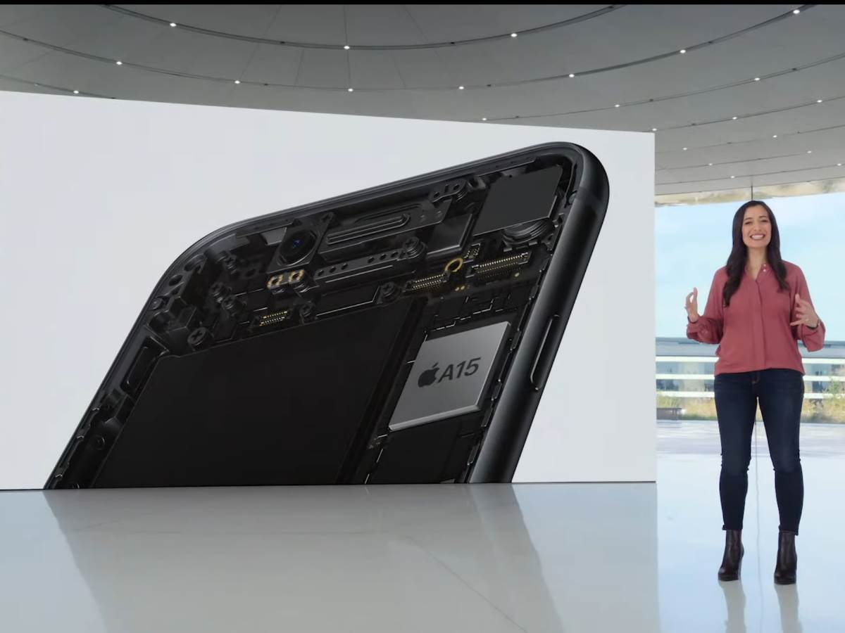  iPhone SE 2022 1.jpg 