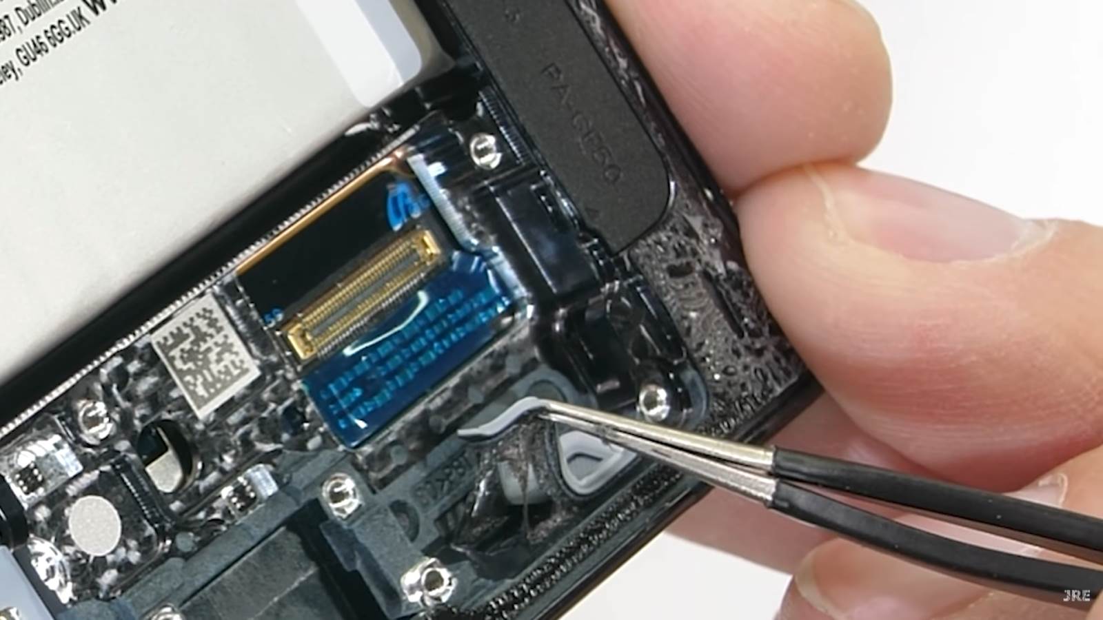 S22 Ultra rastavljanje (9).png   S22 Ultra rastavljanje (9).png