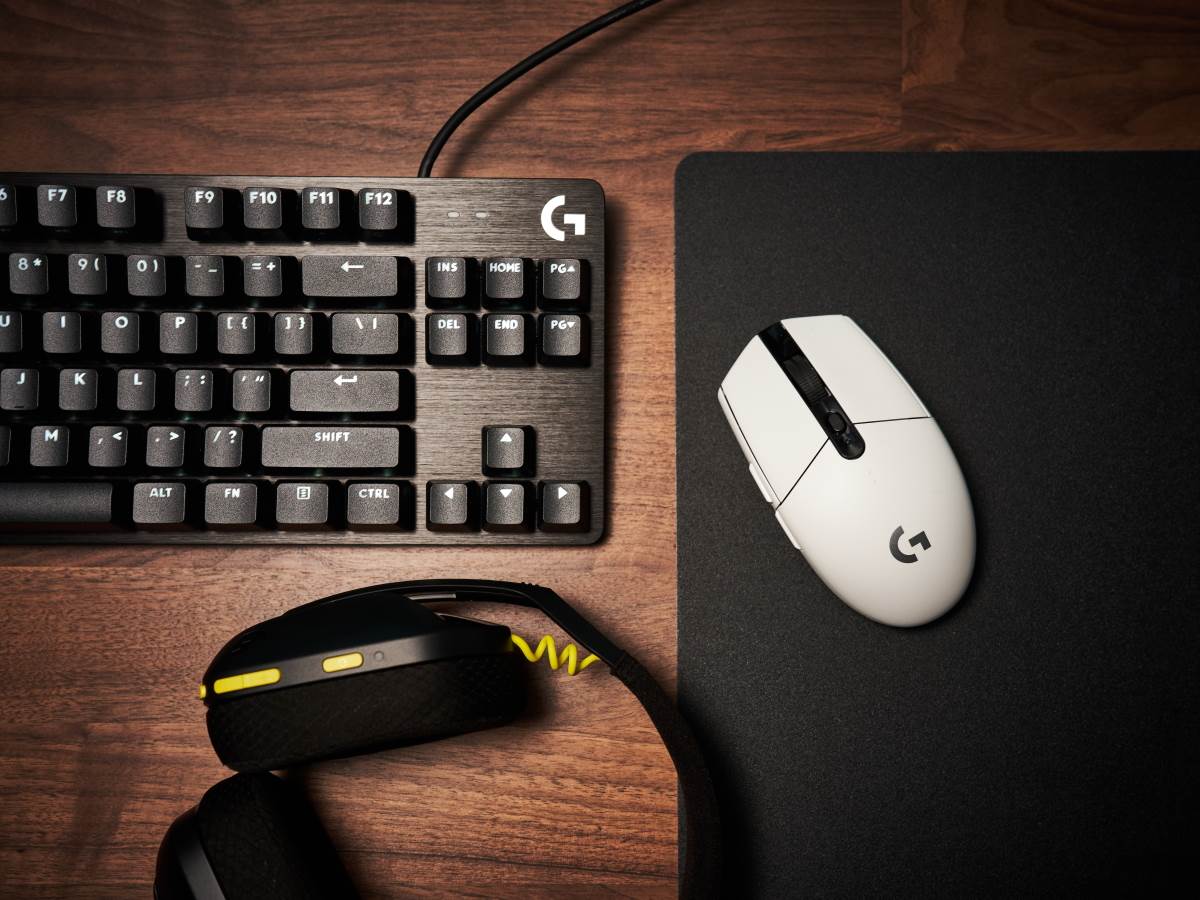  logi0511.jpg - SmartLife / Logitech 