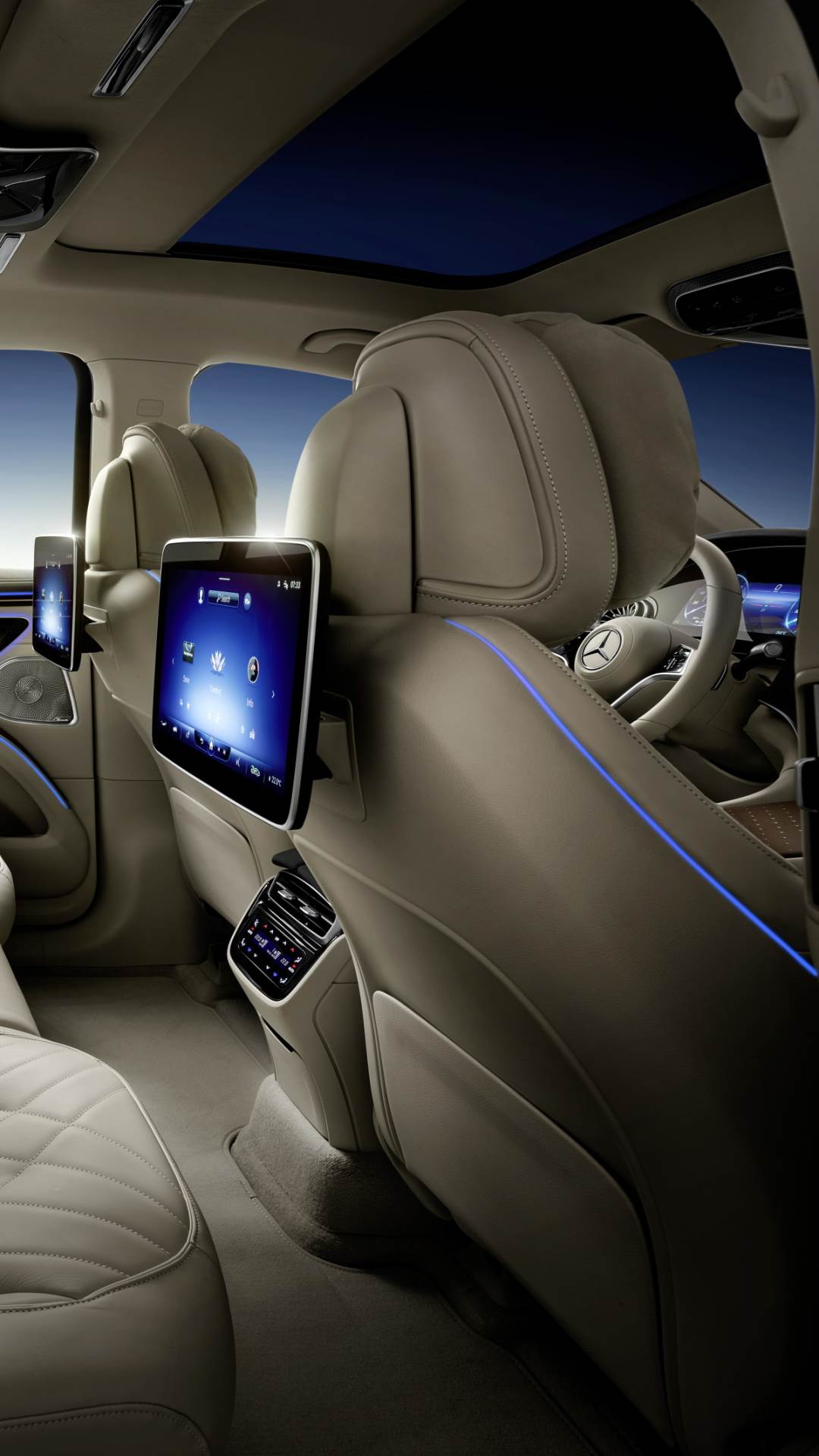  EQS SUV 2023 (14).jpg - SMARTLife / Mercedes-Benz 