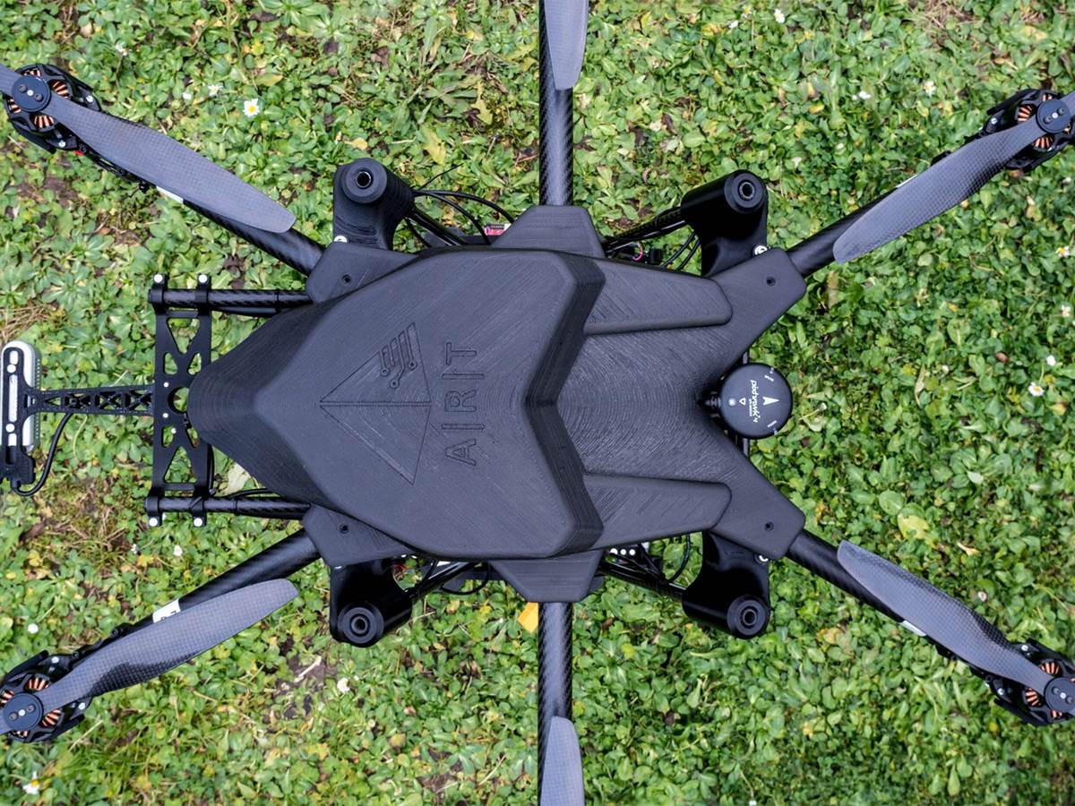  Dron za solarne ploče - Smart Life/ Art Robotics 