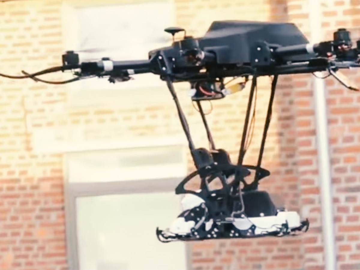  Dron za solarne ploče - Smart Life/ Art Robotics 