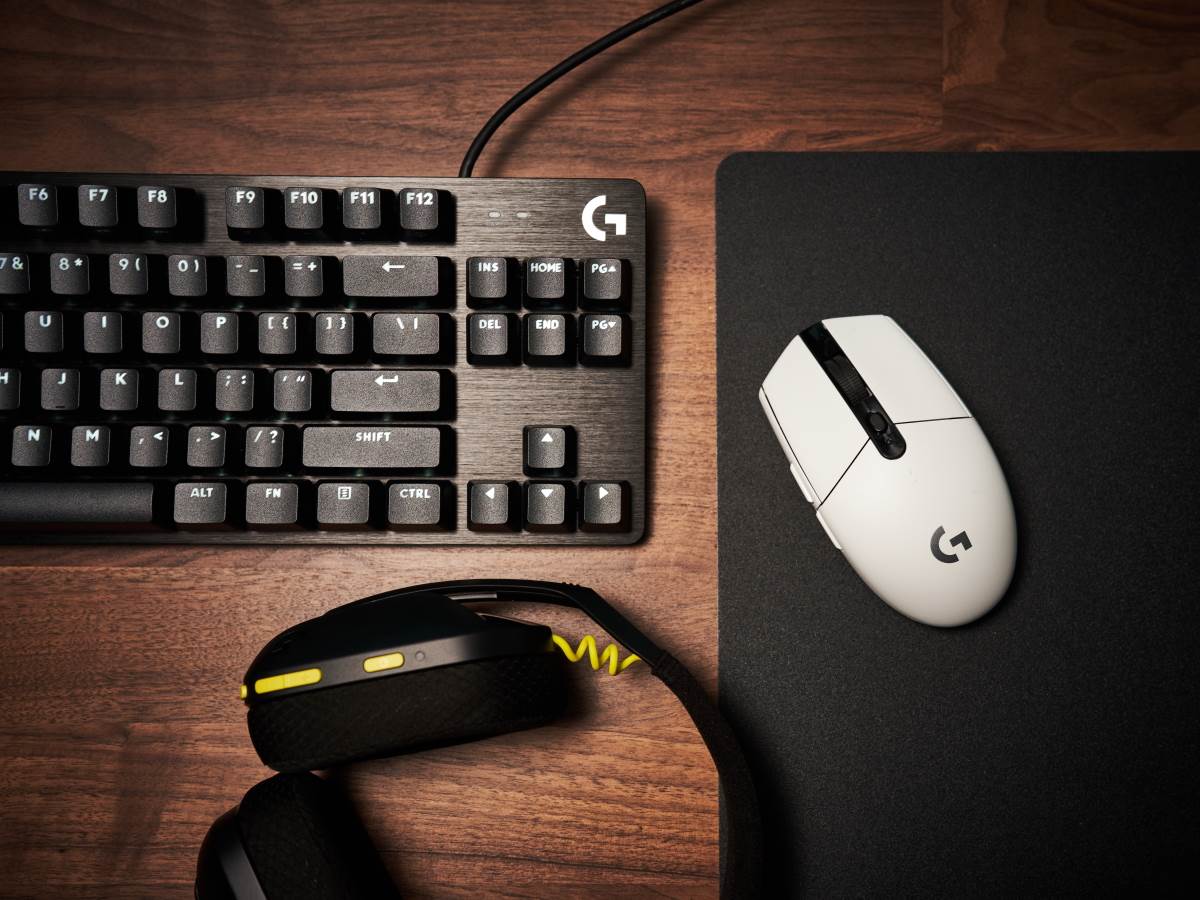 Logitech G413 TKL SE Mehanička tastatura   Logitech G413 TKL SE Mehanička tastatura