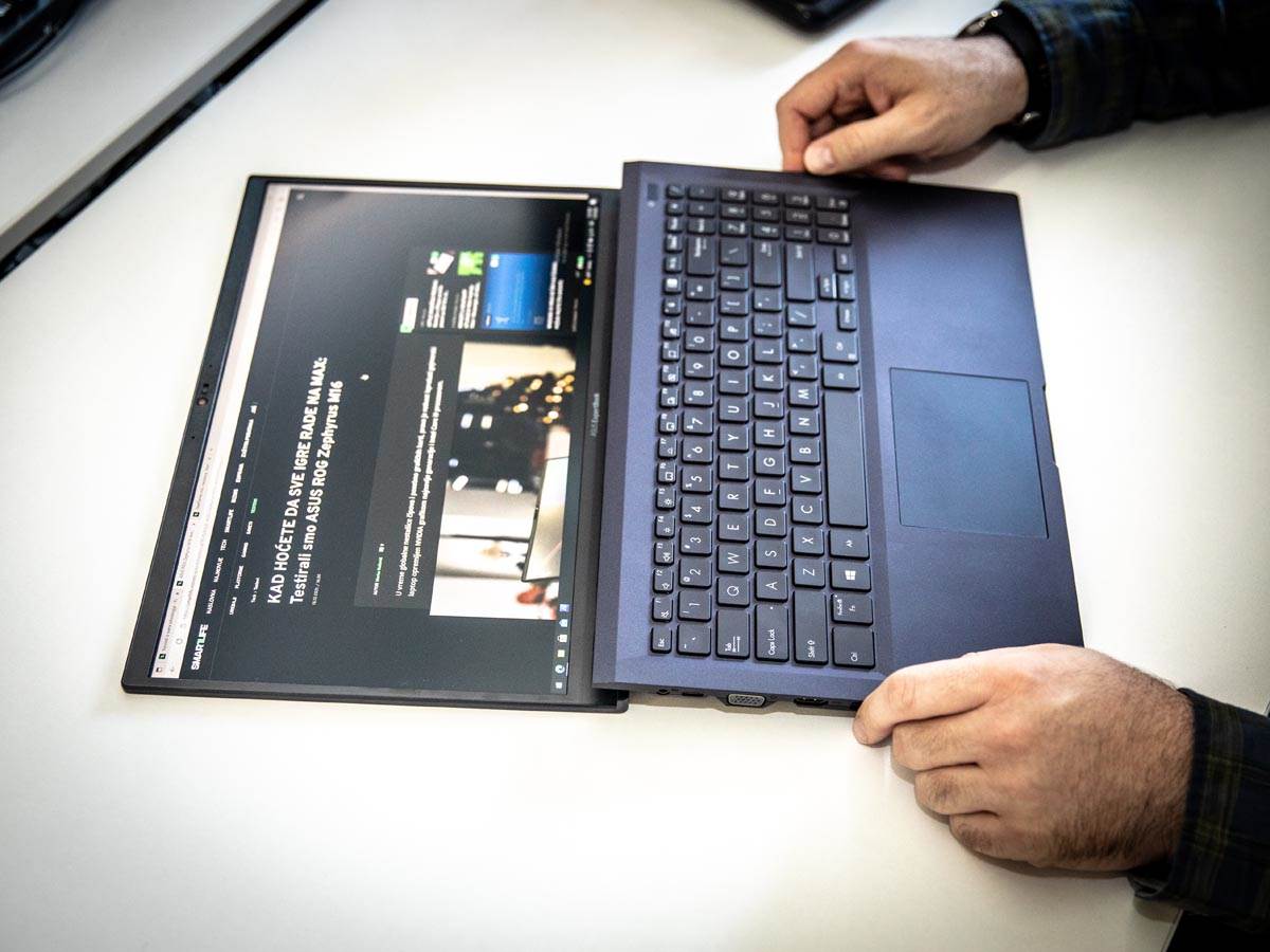  asus-expert-book-stefan-stojanović-34.jpg - Stefan Stojanović 