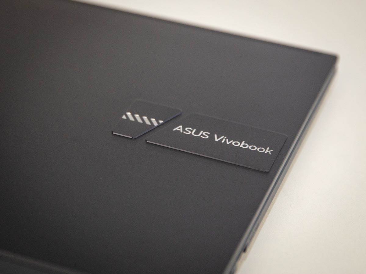 asus-vivo-book-stefan-stojanović-22.jpg - Stefan Stojanović   asus-vivo-book-stefan-stojanović-22.jpg - Stefan Stojanović