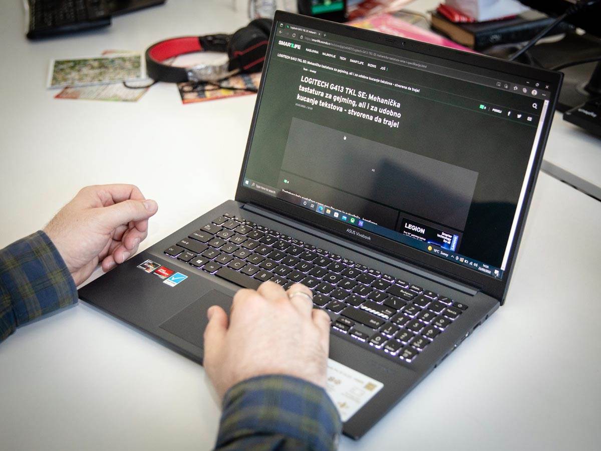  asus-vivo-book-stefan-stojanović-33.jpg - Stefan Stojanović 