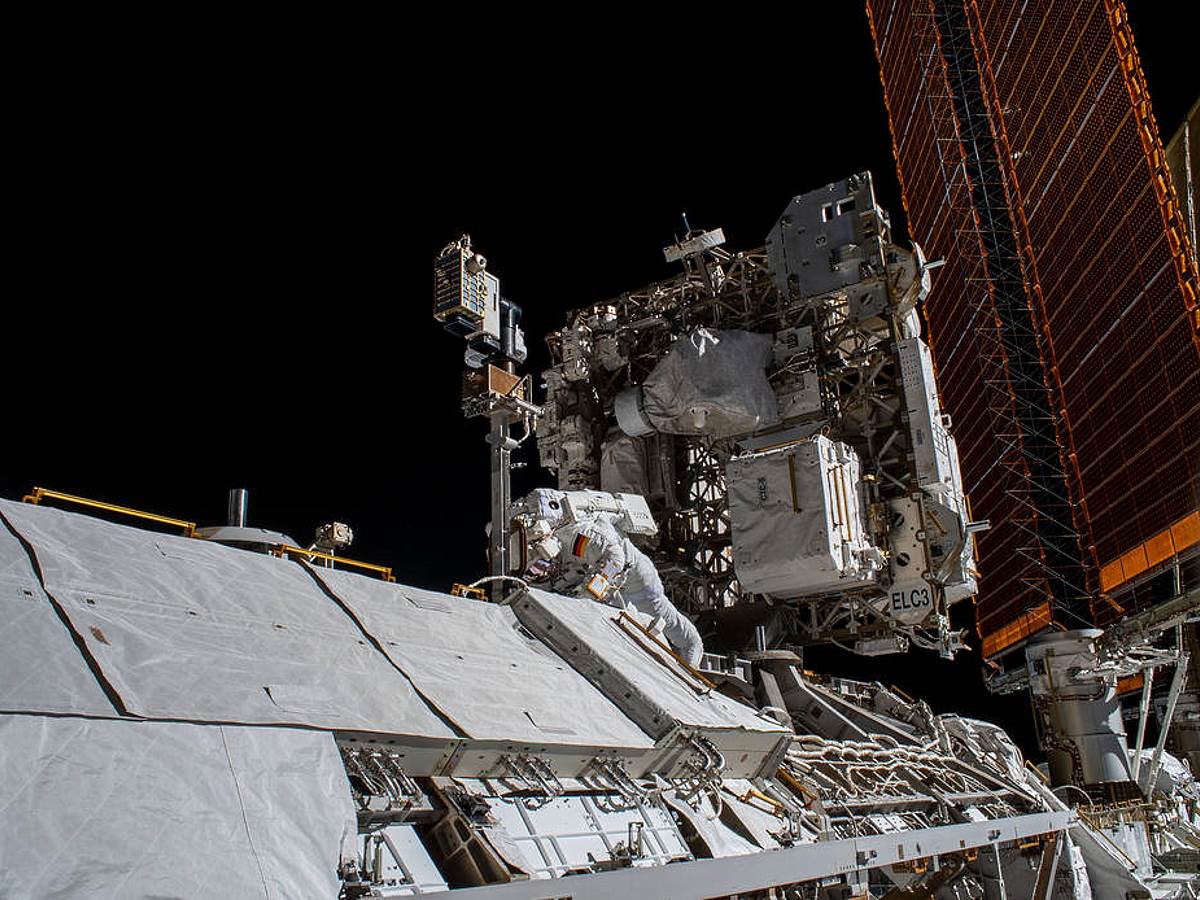 ISS International Space Station 9.jpg - NASA 