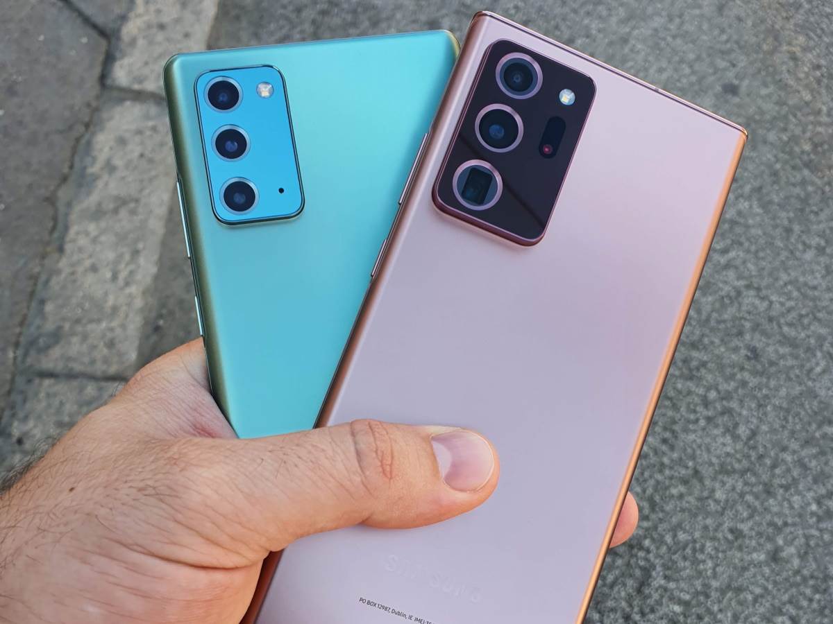 Samsung S21 Plus i S21 Ultra u ruci Samsung S21 Plus i S21 Ultra u ruci