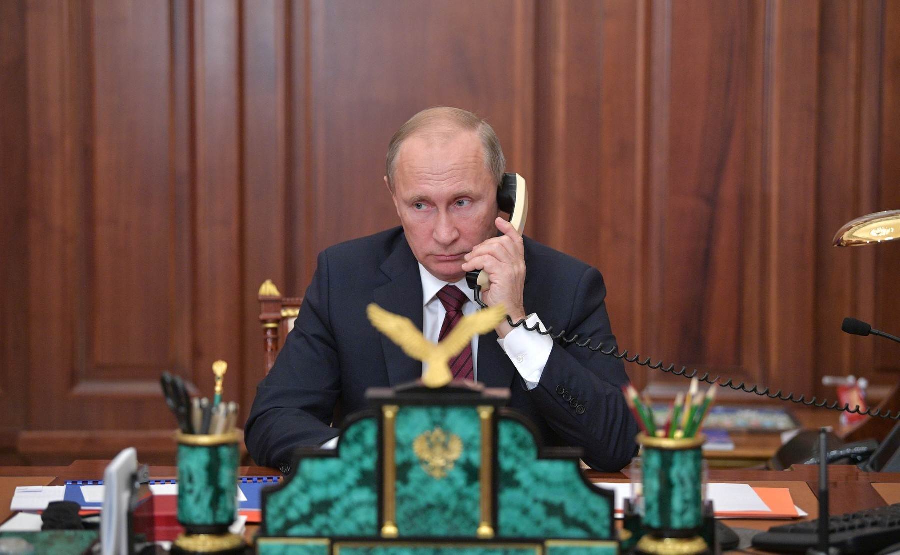 Vladimir Putin Telefon   Vladimir Putin Telefon