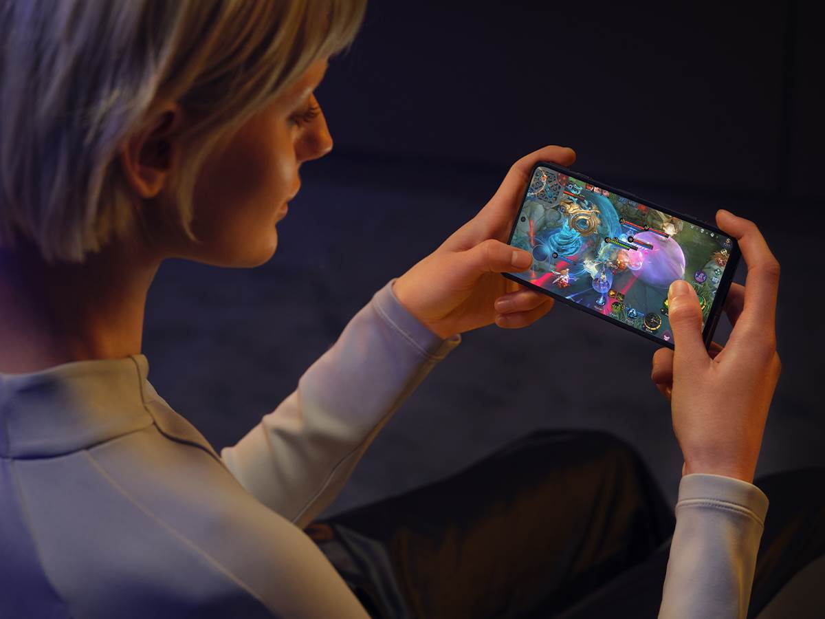 POCO F4 GT 3.jpg   POCO F4 GT 3.jpg