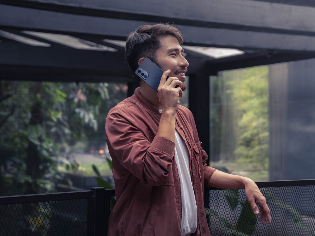  MOTOROLA EDGE 30 (7).png - Motorola 