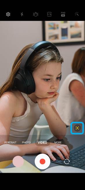  Samsung Galaxy Auto-Framing update - Samsung 