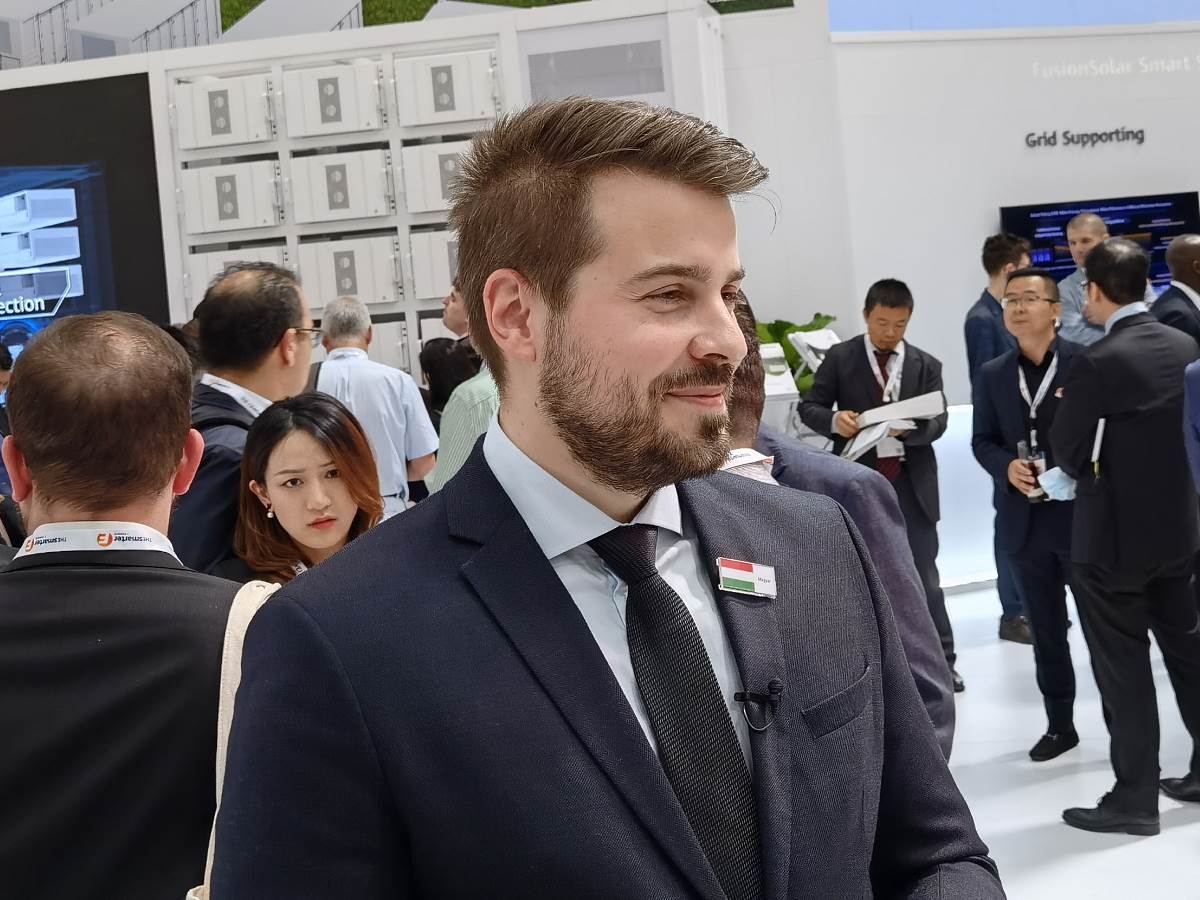 Robert Sabo, Huawei Mađarska Robert Sabo, Huawei Mađarska