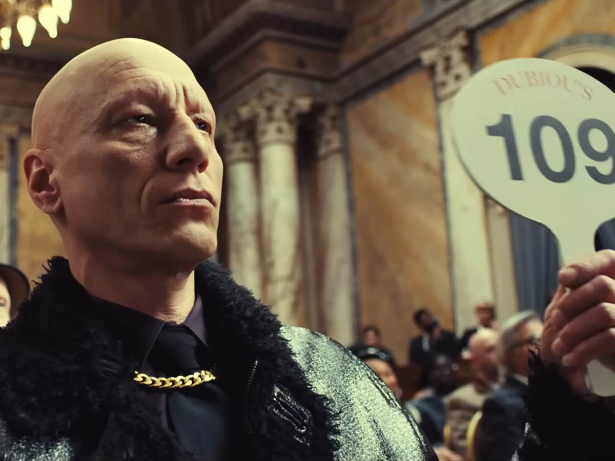 Privacy on iPhone _ Data Auction _ Apple 0-28 screenshot.jpg   Privacy on iPhone _ Data Auction _ Apple 0-28 screenshot.jpg