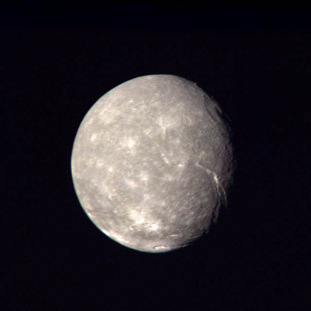 Voyager slika Uran 1.jpg - NASA   Voyager slika Uran 1.jpg - NASA