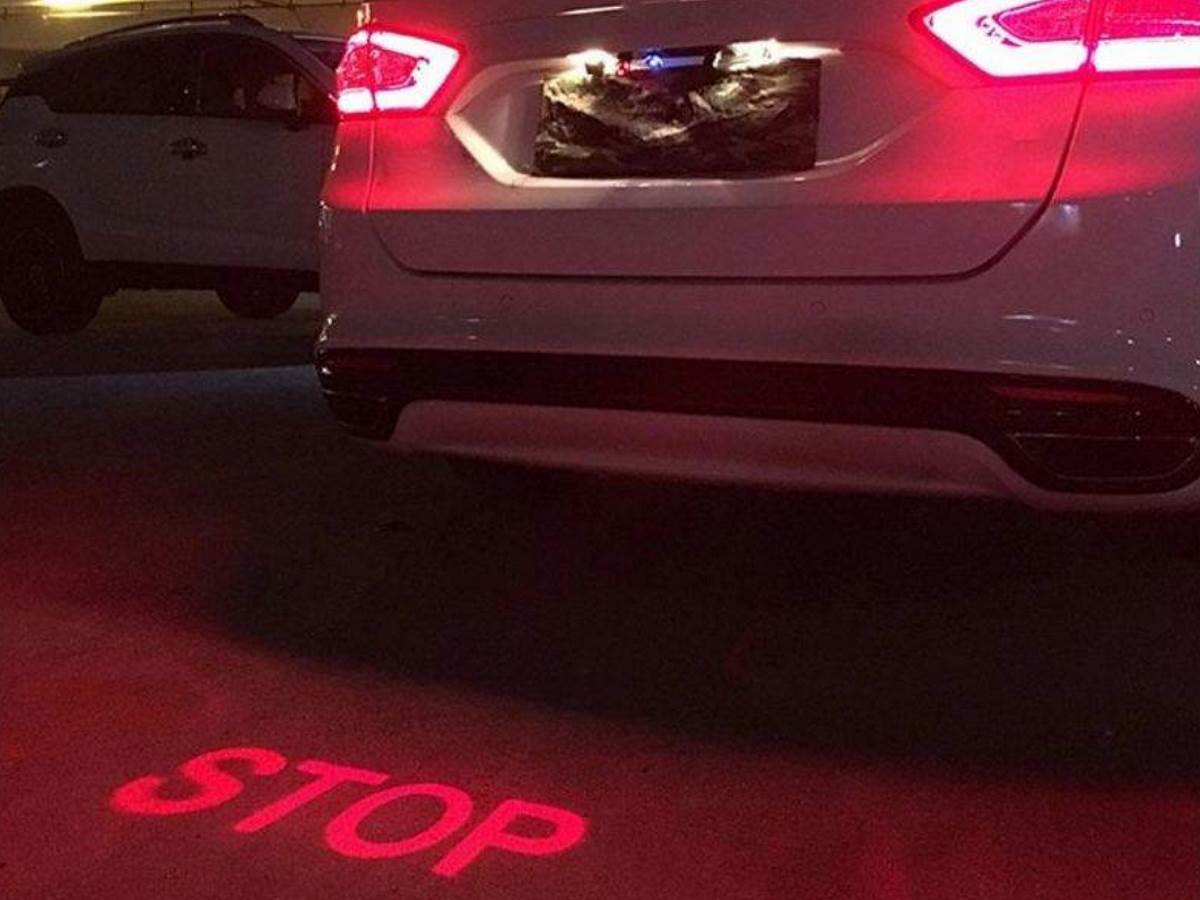  Laserski STOP znak 3.jpg - Amazon 