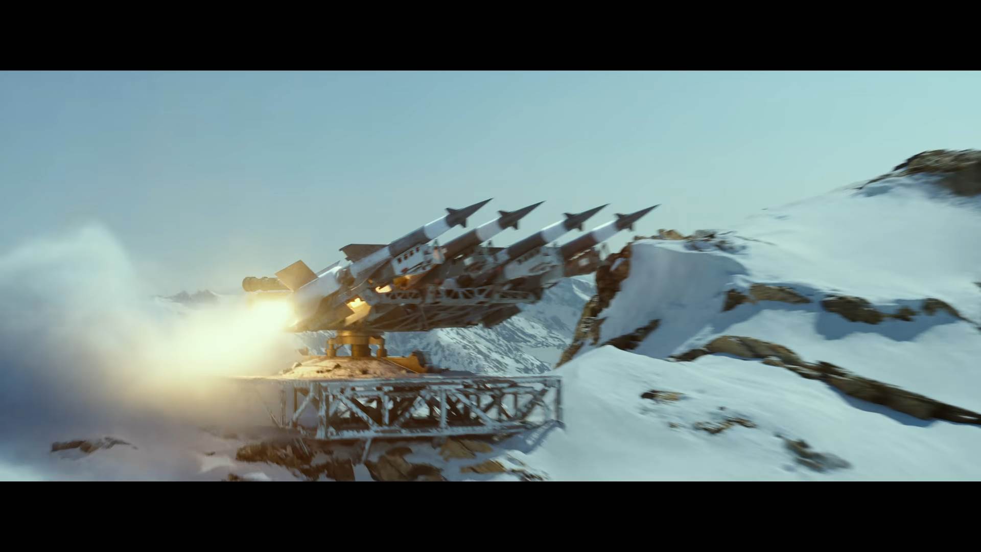  Top Gun_ Maverick _ NEW Official Trailer (2022 Movie) - Tom Cruise 1-59 screenshot.png - YouTube / Paramount Pictures / Screenshot 