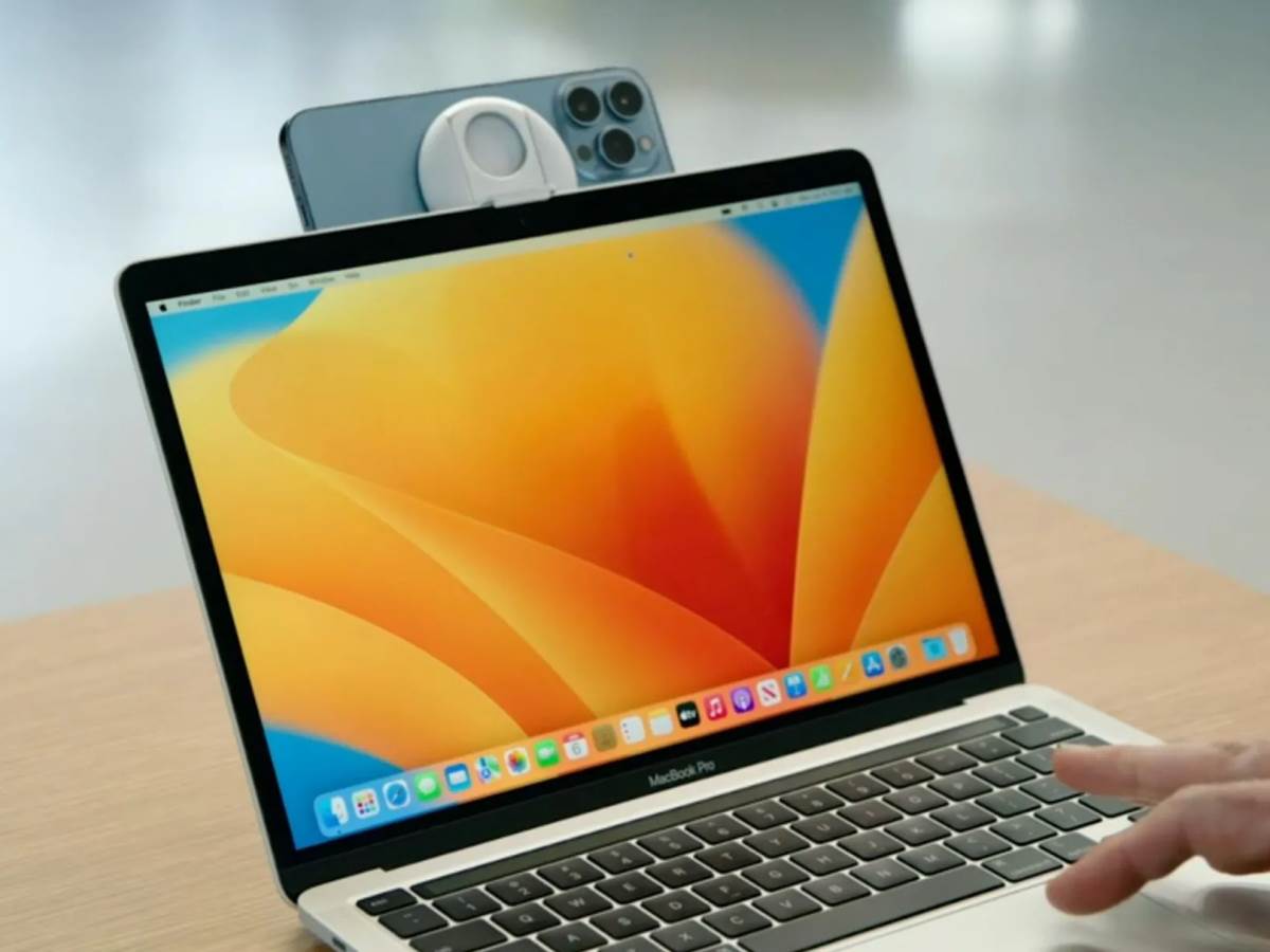 Continuity Camera iPhone pretvara u MacBook kameru   Continuity Camera iPhone pretvara u MacBook kameru