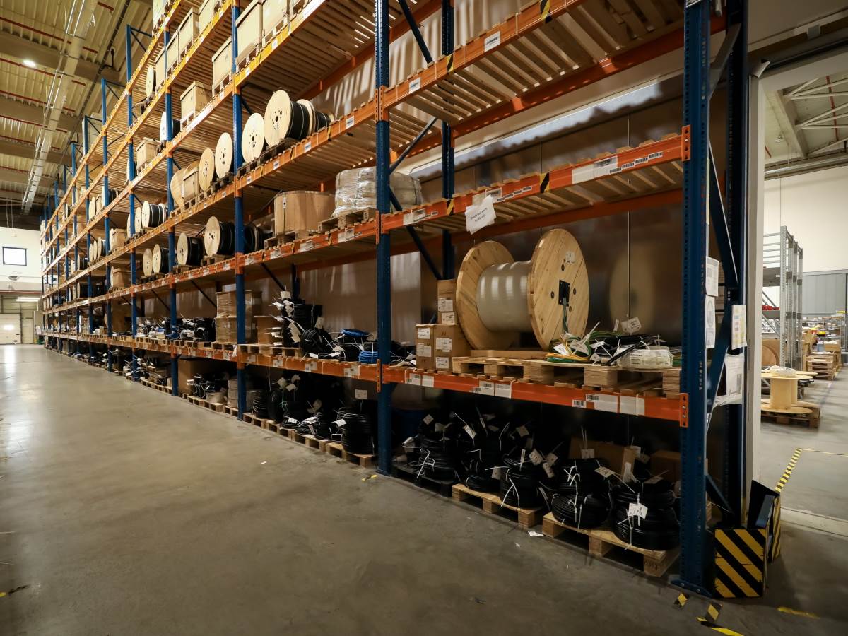  Huawei 5G Fabrika Mađarska Kako Izgleda (16).jpg - Huawei Srbija 