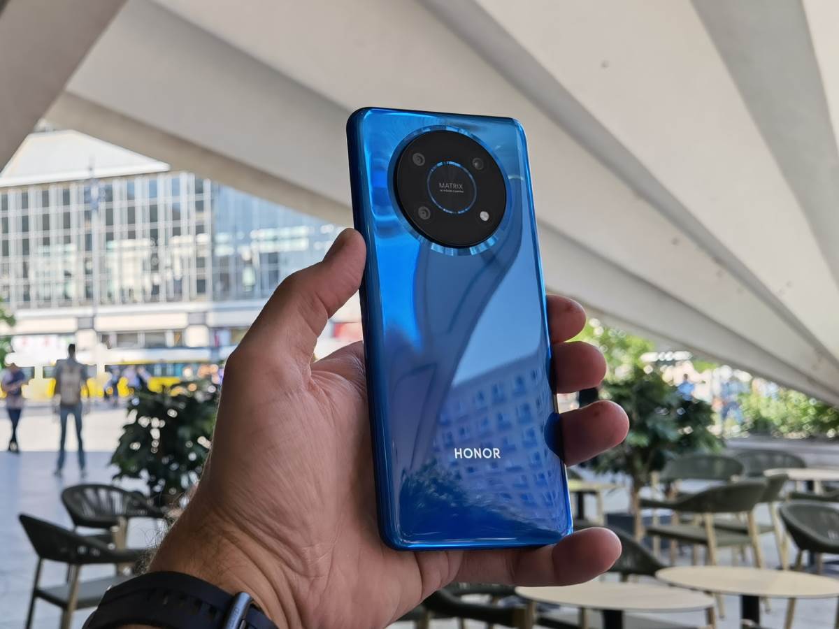  HONOR Magic4 Lite Uživo slike (3).jpg 