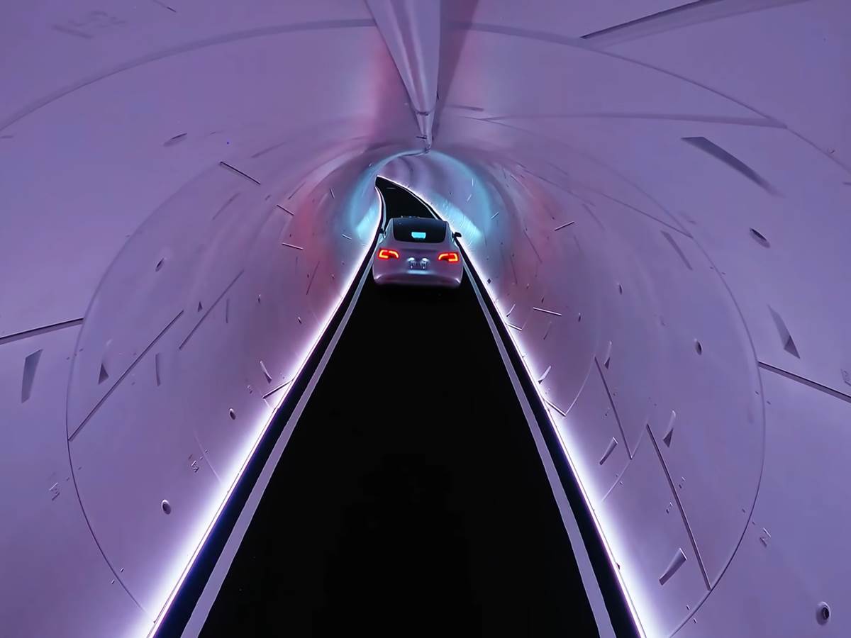 Tunel Vegas Loop 