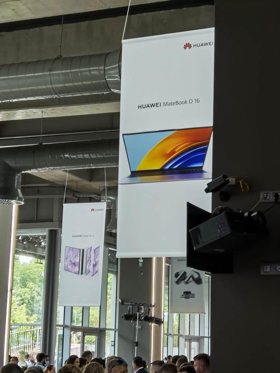  Huawei Premijera Istanbul (3).jpg 