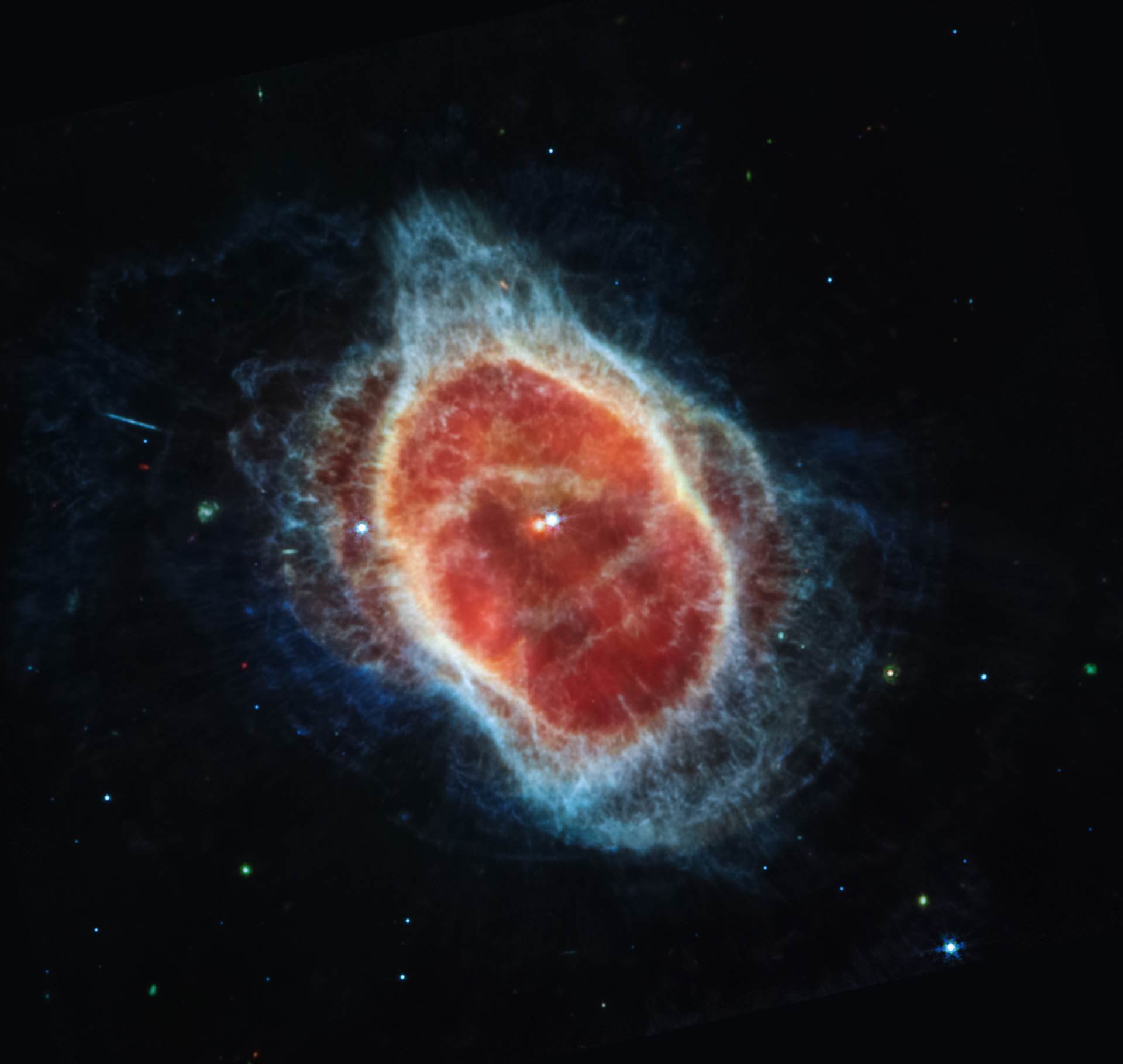 main_image_stellar_death_s_ring_miri_nircam_sidebyside-5mb-1.jpg   main_image_stellar_death_s_ring_miri_nircam_sidebyside-5mb-1.jpg