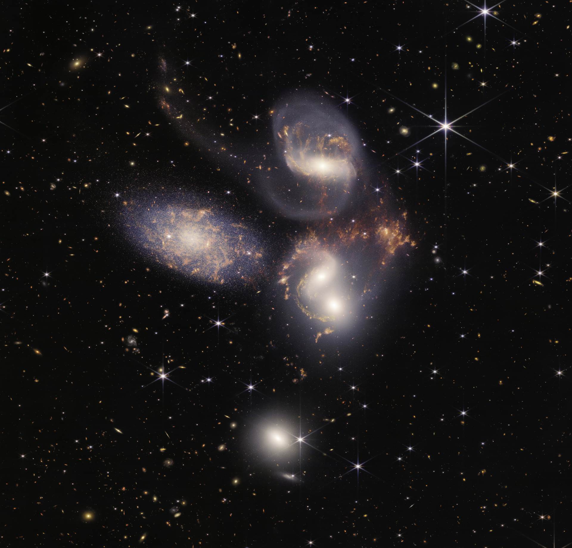  main_image_galaxies_stephans_quintet_sq_nircam_miri_final-5mb.jpg - NASA 