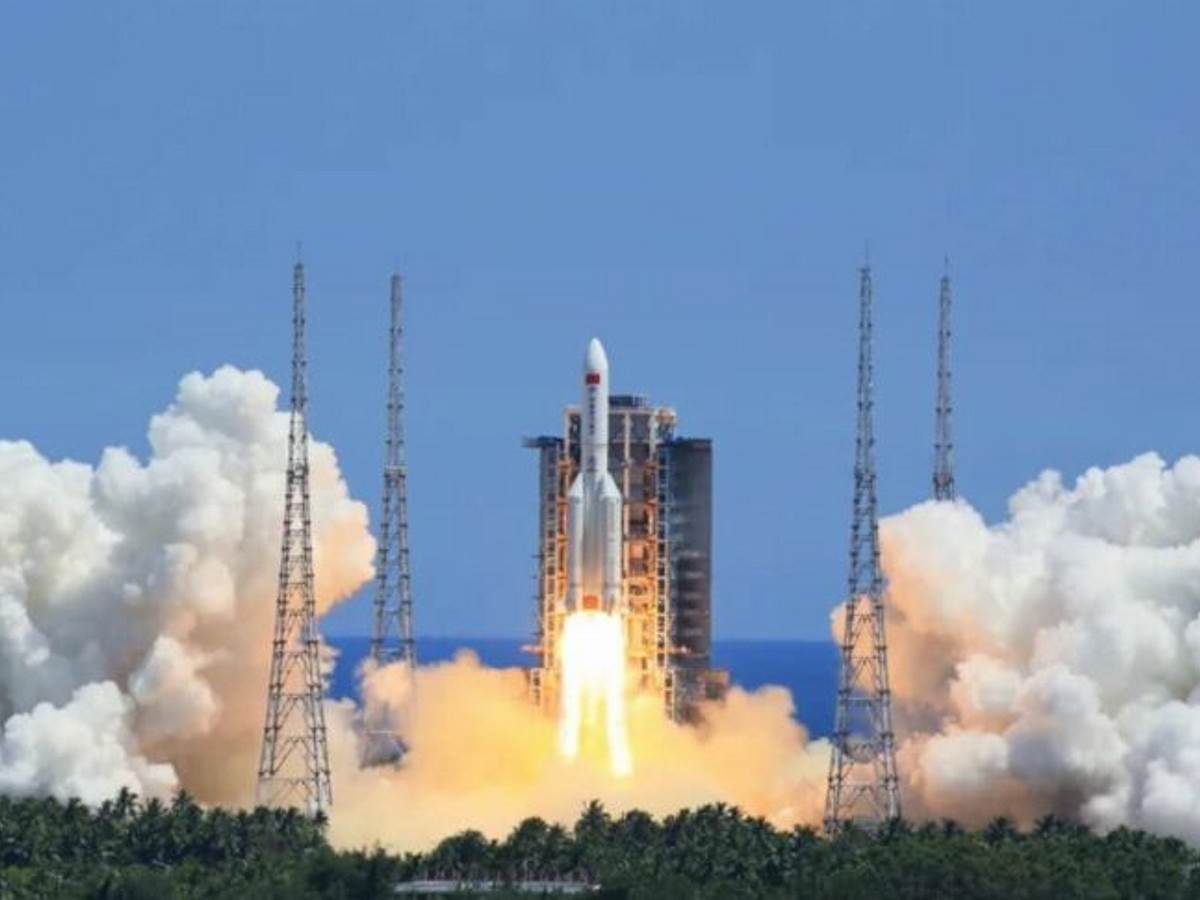  Kineska raketa Long March 5B 1.jpg - Kineska svemirska agencija 