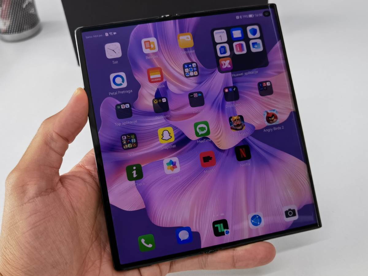  Huawei Mate Xs 2 uživo (4).jpg - SmartLife / Marko Čavić 