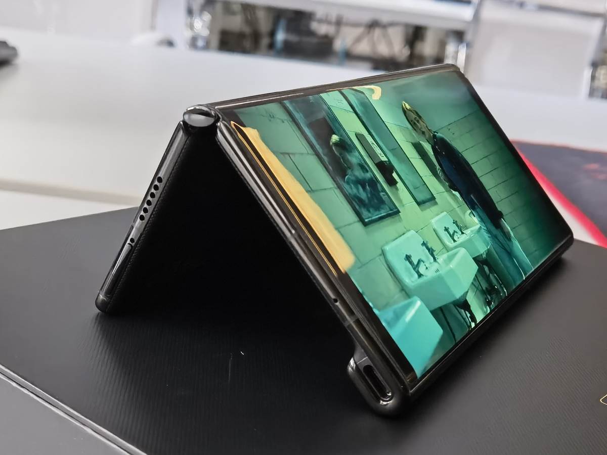  Huawei Mate Xs 2 uživo (16).jpg - SmartLife / Marko Čavić 