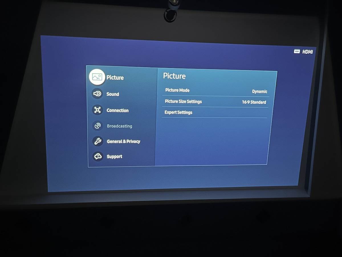  Samsung The Freestyle auto focus keystone 11.JPG - Smartlife 