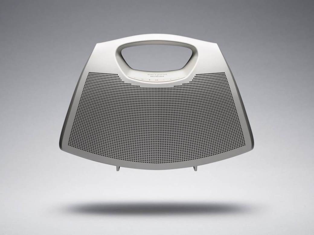 Balenciaga_BangOlufsen_torba zvučnik 4.jpg Balenciaga_BangOlufsen_torba zvučnik 4.jpg
