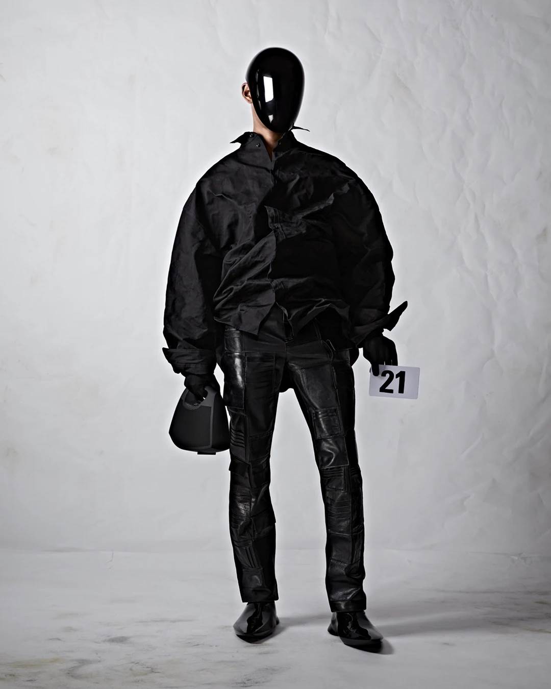 Balenciaga_BangOlufsen_torba zvučnik 8.jpg   Balenciaga_BangOlufsen_torba zvučnik 8.jpg