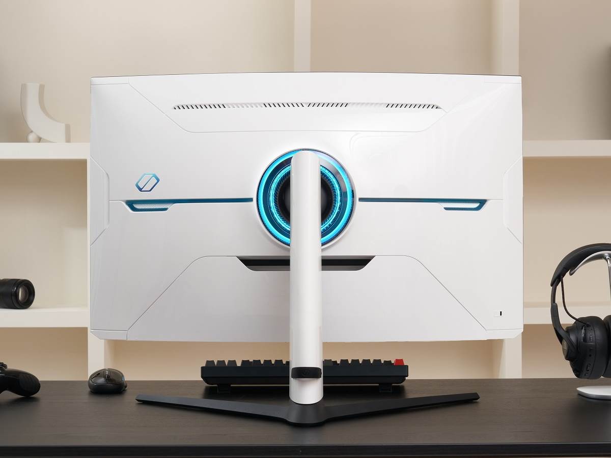  Odyssey Neo G8_3.jpg - Samsung 
