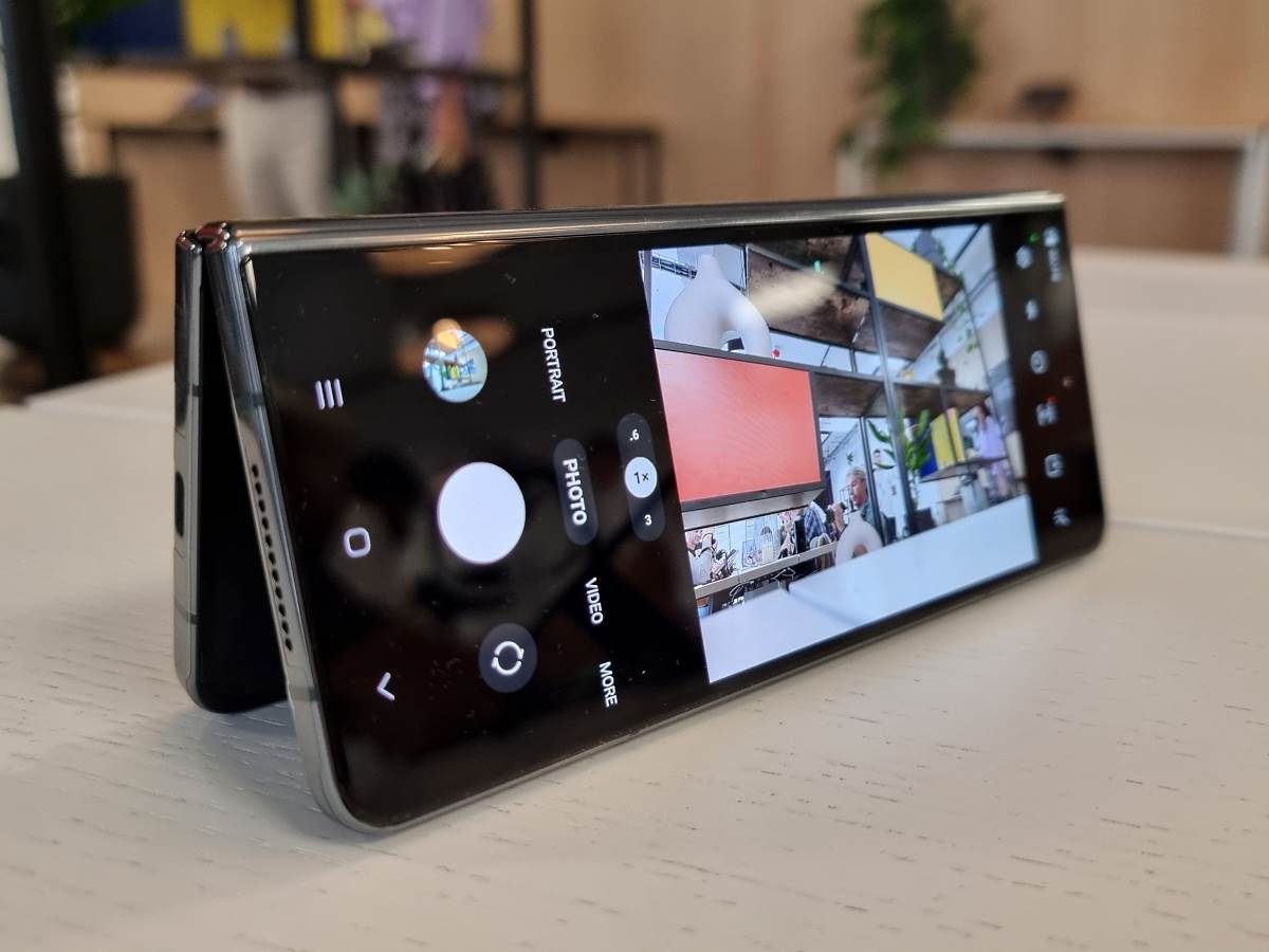  Samsung Galaxy Z Fold4 Uživo Slike 6.jpg - Smartlife 