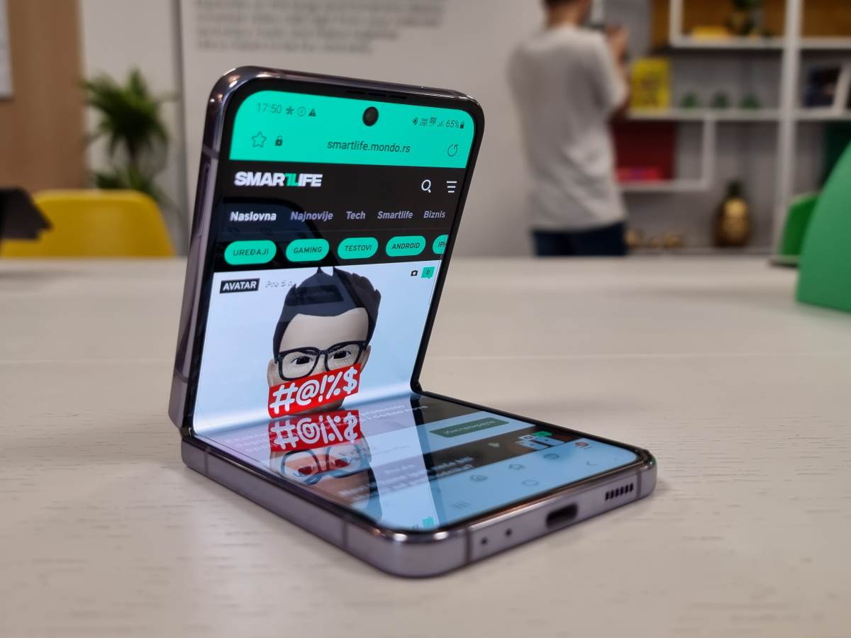 Samsung Galaxy Z Flip4 Uživo Slike 3.jpg   Samsung Galaxy Z Flip4 Uživo Slike 3.jpg