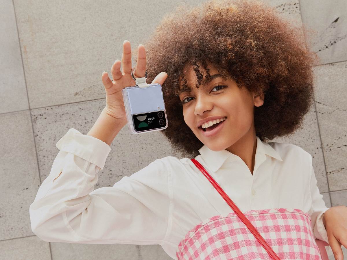 Samsung Galaxy Z Flip4 Slike (49).jpg - Samsung   Samsung Galaxy Z Flip4 Slike (49).jpg - Samsung