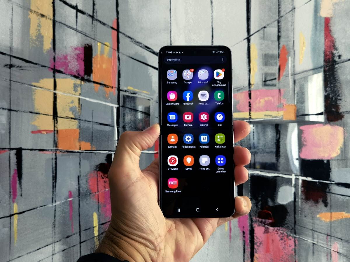 Samsung Galaxy Z Flip4 Slike Uživo (28).jpg   Samsung Galaxy Z Flip4 Slike Uživo (28).jpg